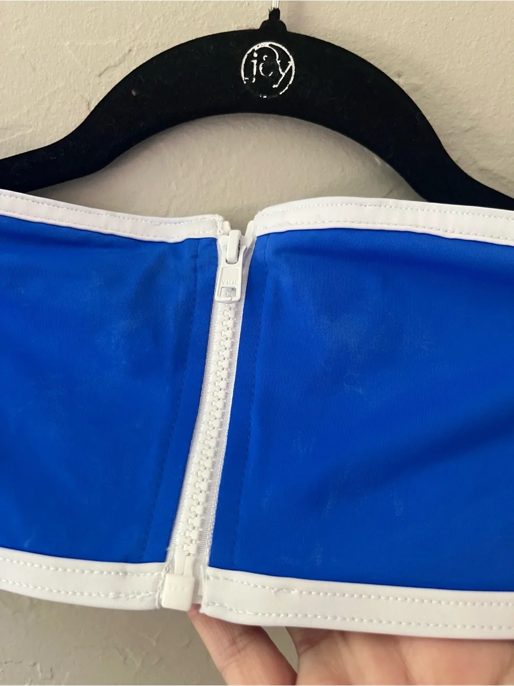 💙SKIMS SPORTY ZIP UP SWIM BANDEAU BIKINI TOP COBALT FLAWED S